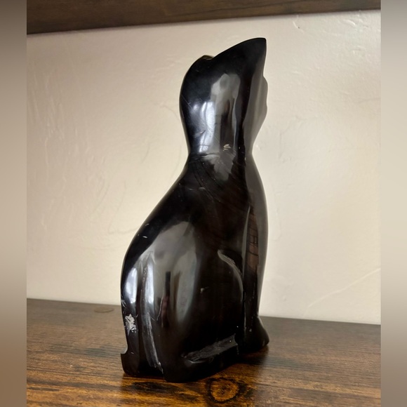 🐈⬛ HUGE Hand-Carved Onyx Cat Sculpture | 9” Tall | Natural Stone Decor - Picture 5 of 7